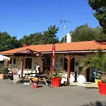 Mh Tv Piscine 3ch 6pers Cœur De Vendée Puy Du Fou *