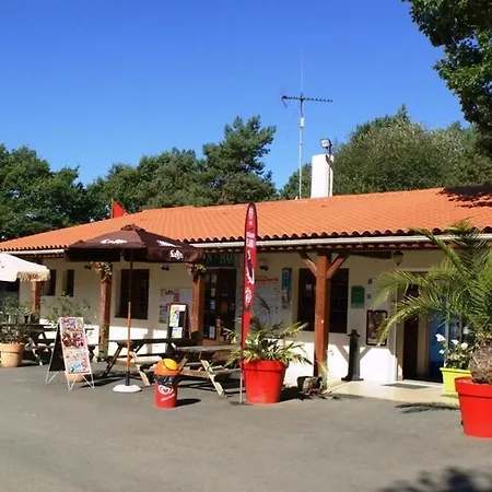 Mh Tv Piscine 3ch 6pers Coeur De Vendee Puy Du Fou *