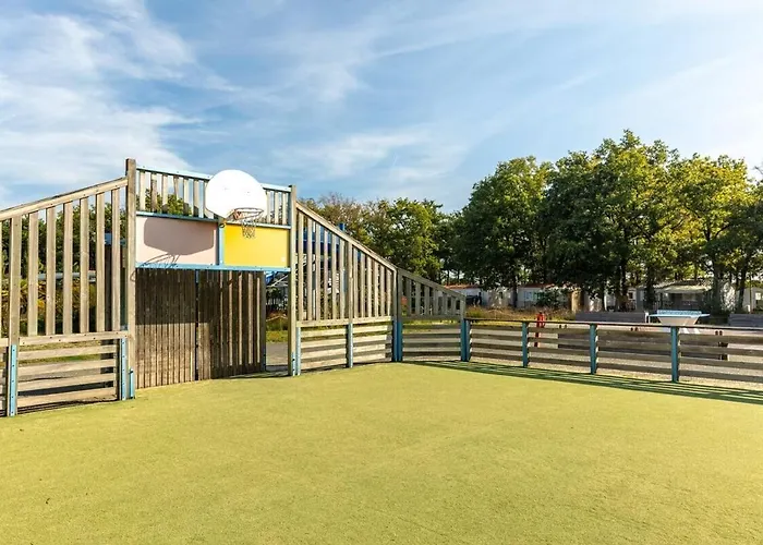 Mh Tv Piscine 3ch 6pers Coeur De Vendee Puy Du Fou Ferienhaus La Boissiere-de-Montaigu